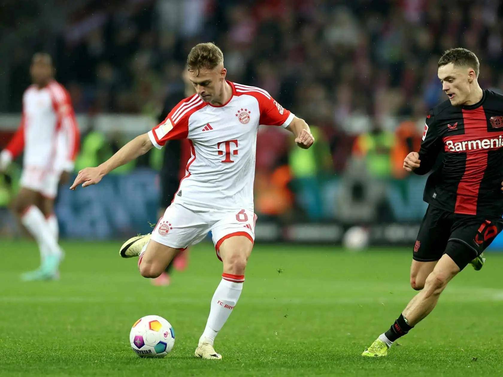 拜仁主力受伤：德甲霸主表现疲软(拜仁 德甲)