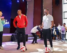 关于国际足球盛事中传奇球星再次闪耀光芒！的信息